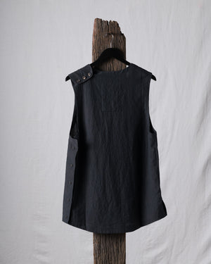 Hand-Dyed Front Pocket Sleeveless Top