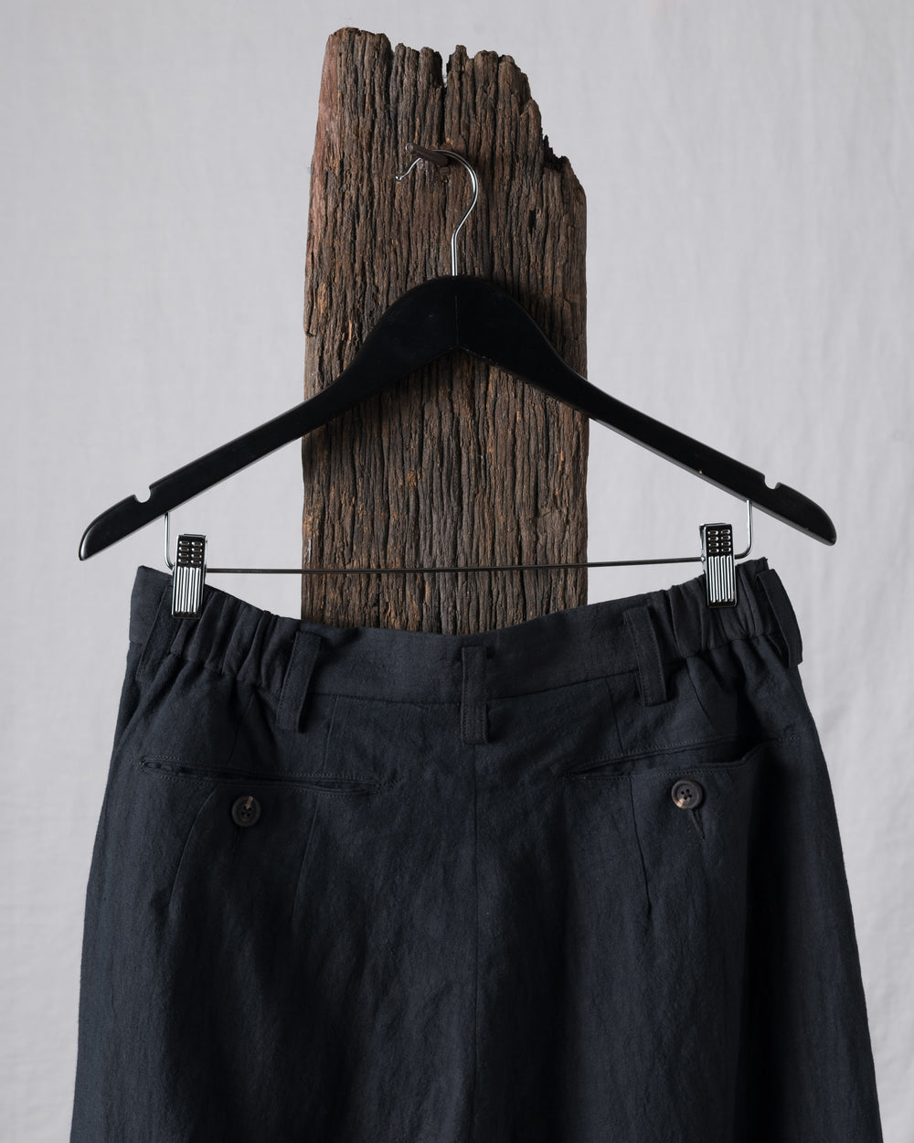 Hand-Dyed Pleated Tapered Linen Canvas Trousers