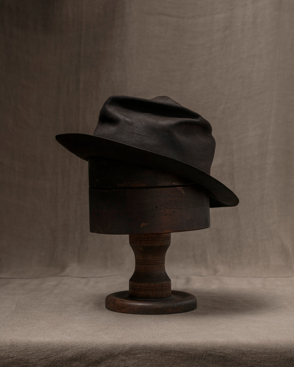 BHDS006 Beaver Fur Felt - Black HB