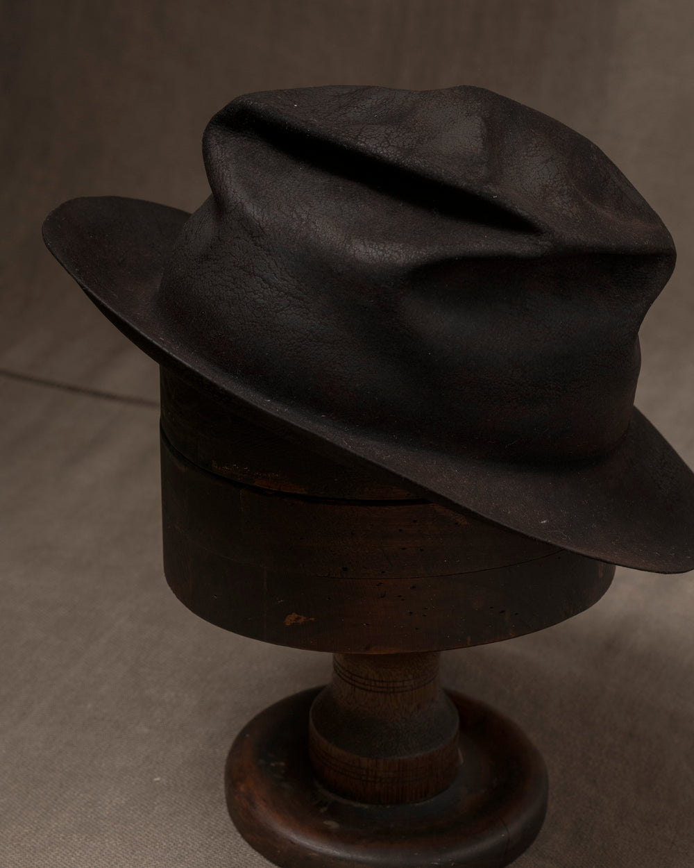 BHDS006 Beaver Fur Felt - Black HB