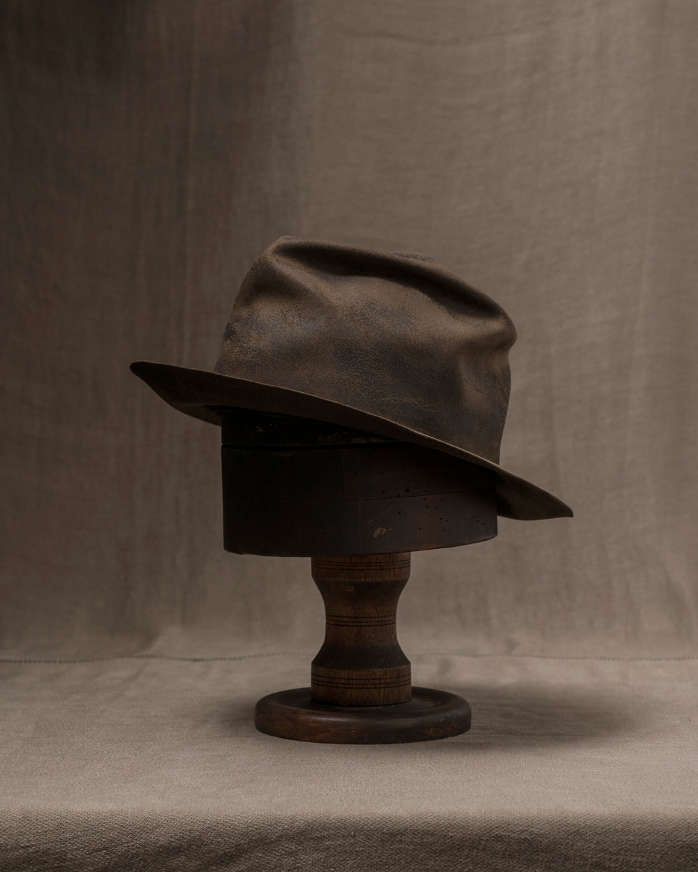 BHDS006 Beaver Fur Felt - Taupe HB