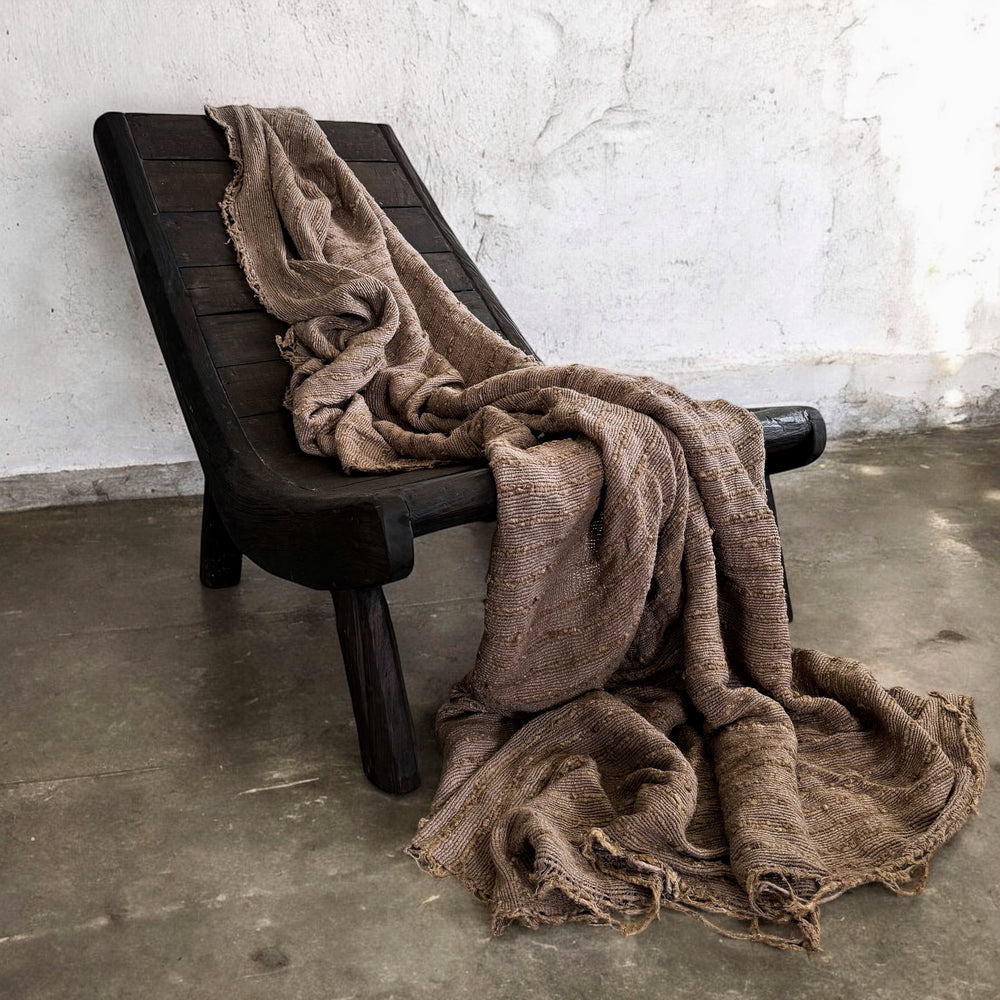Bed Runner / Throw Nomad Silk Ash Brown