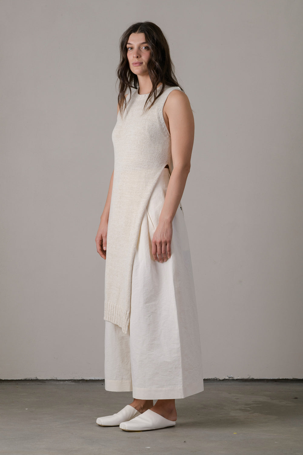 Cotton Long Vest w/ Side Slit