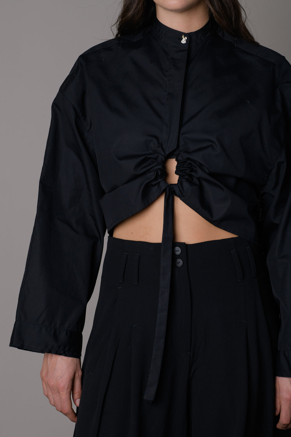 Cotton Poplin Cropped Shirt w/ Linen Knitted Back