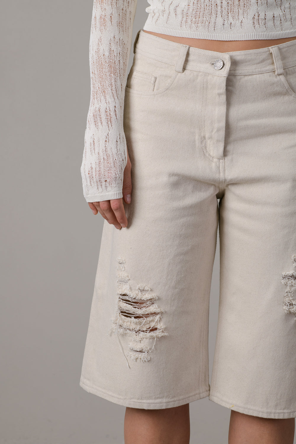 Denim Shorts w/ Raw Cut Detail Natural