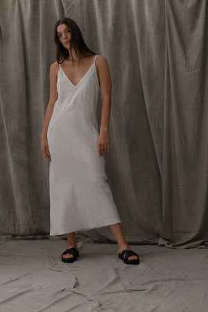 Sia Dress Linen White