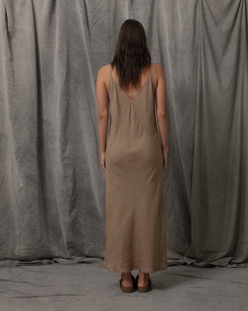 Sia Dress Linen Antique Gold