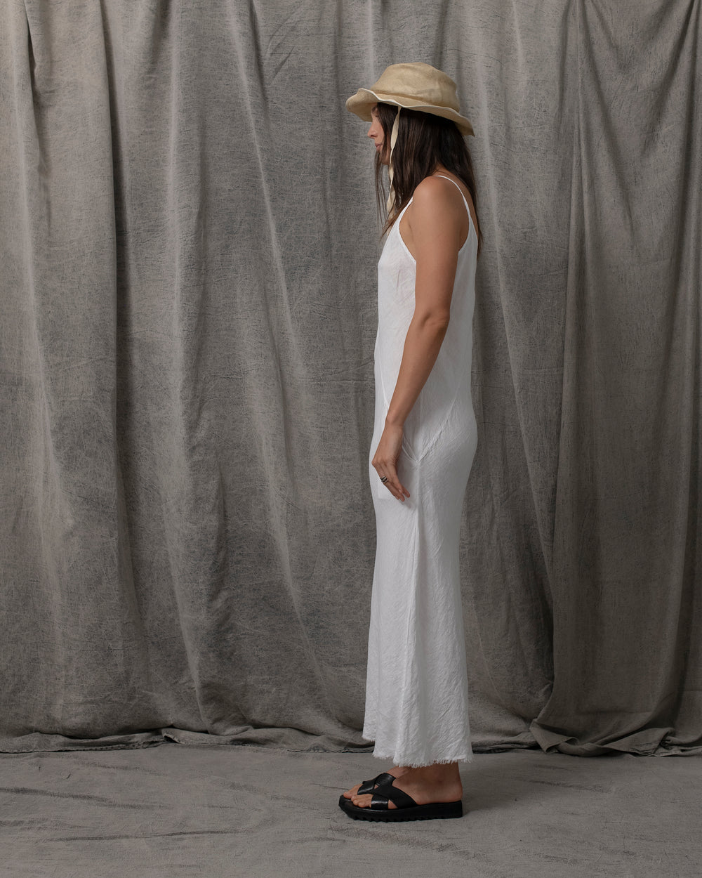 Sia Dress Linen White