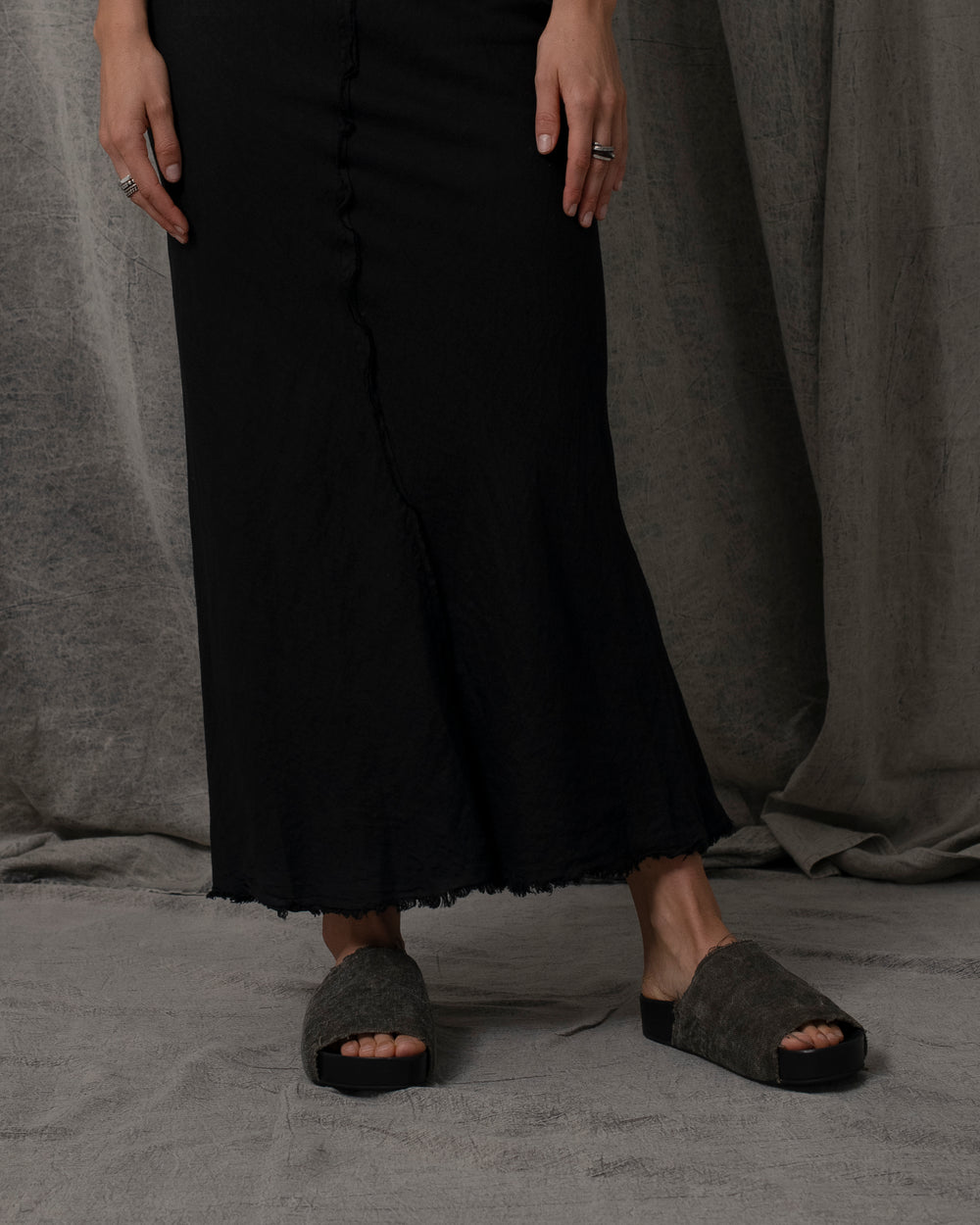 Virginia Skirt Linen Black