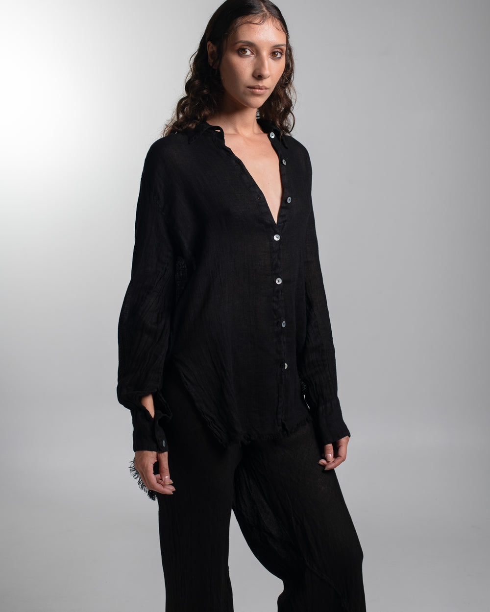 Capri Shirt Linen Black