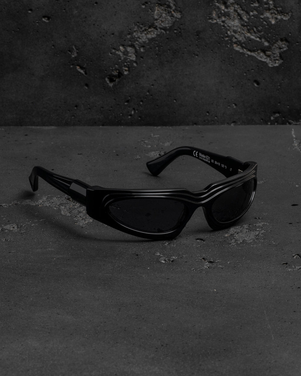 MASK E21 BS Black Shine