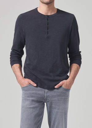 Classic Henley in Washed Black