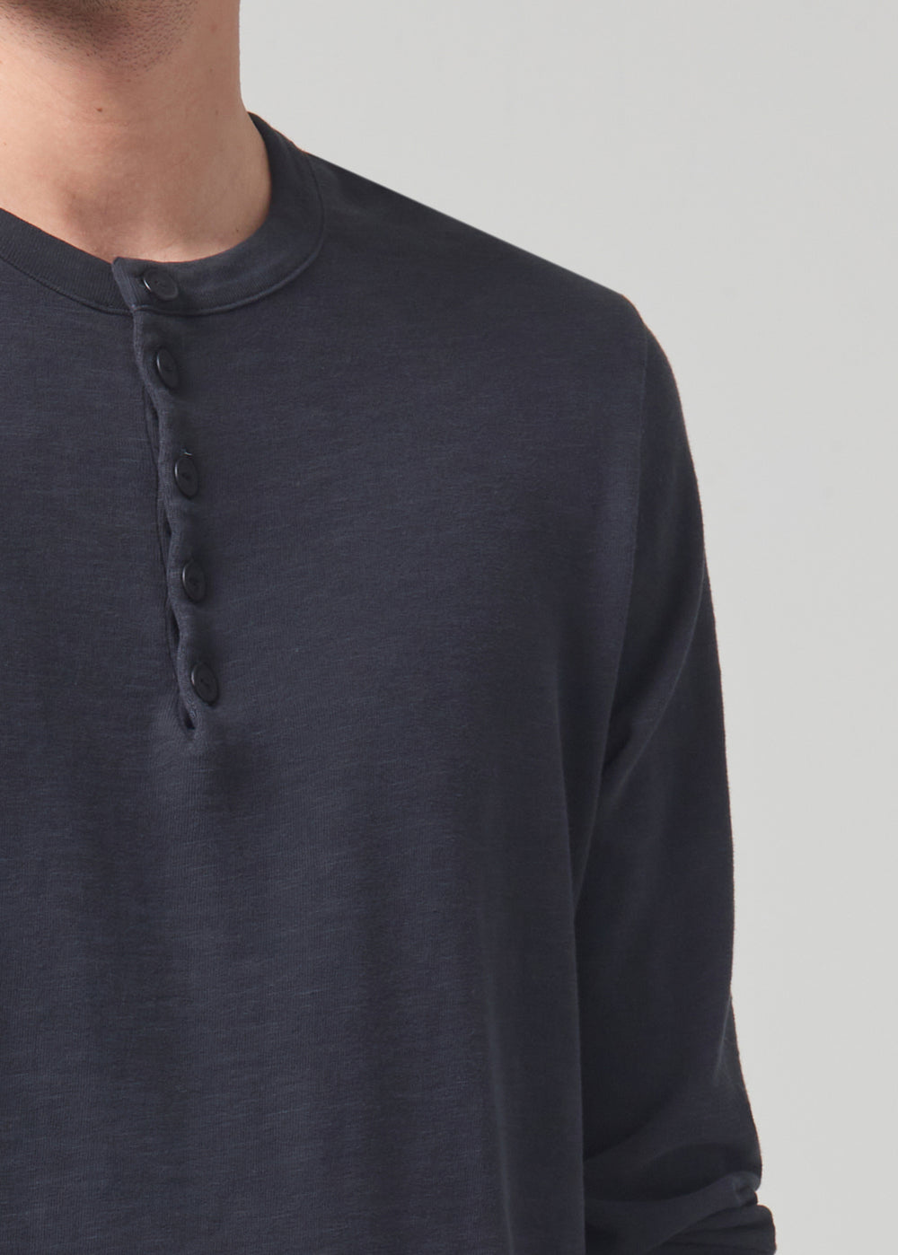 Classic Henley in Washed Black