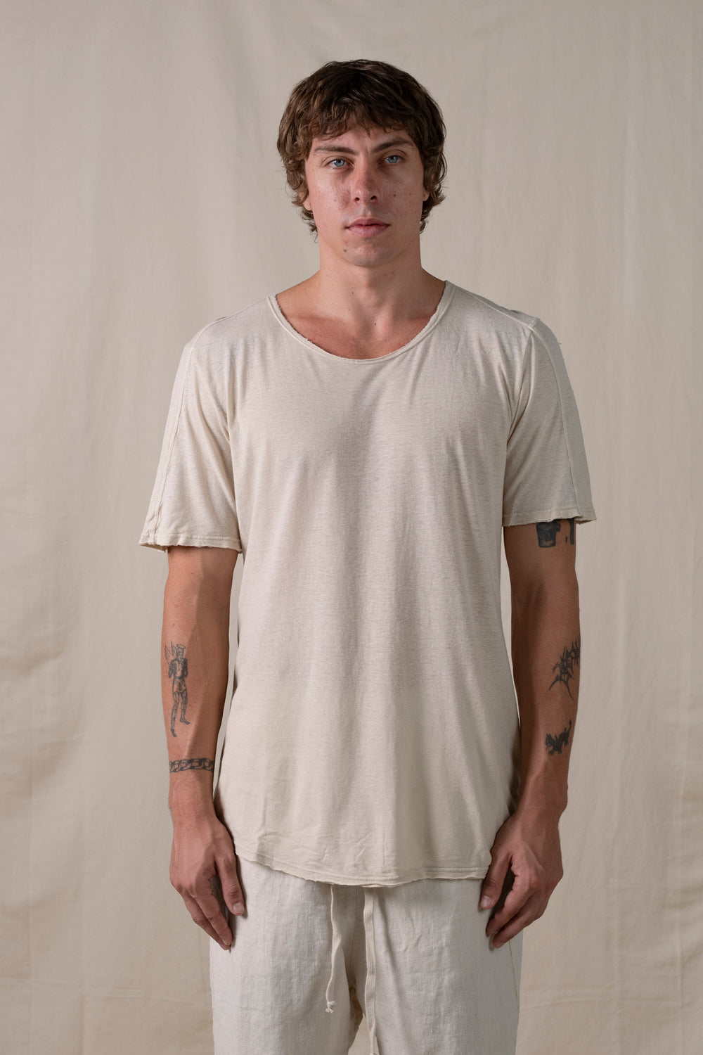 Central Back Seam Cotton Linen T Shirt Sand