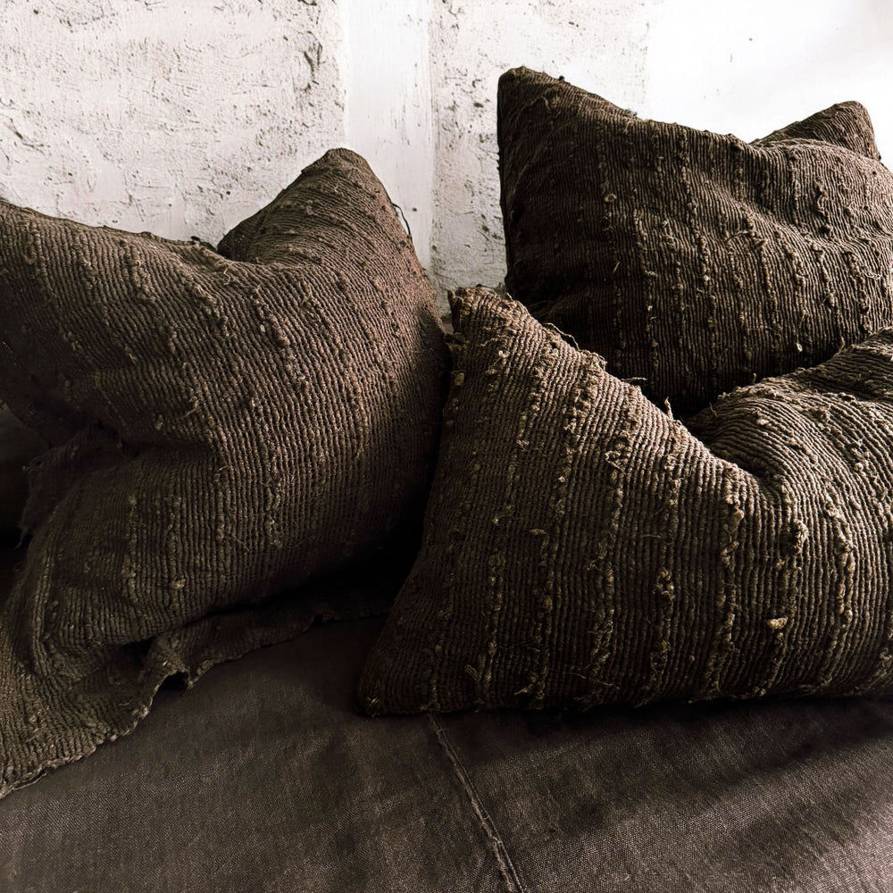 Lumbar Plain Nomad Silk Chocolate