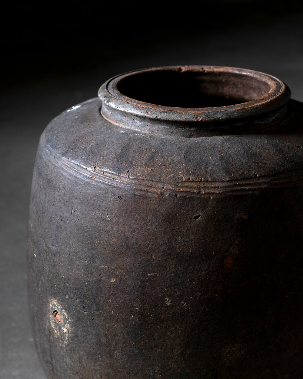 Old Brown Pot III