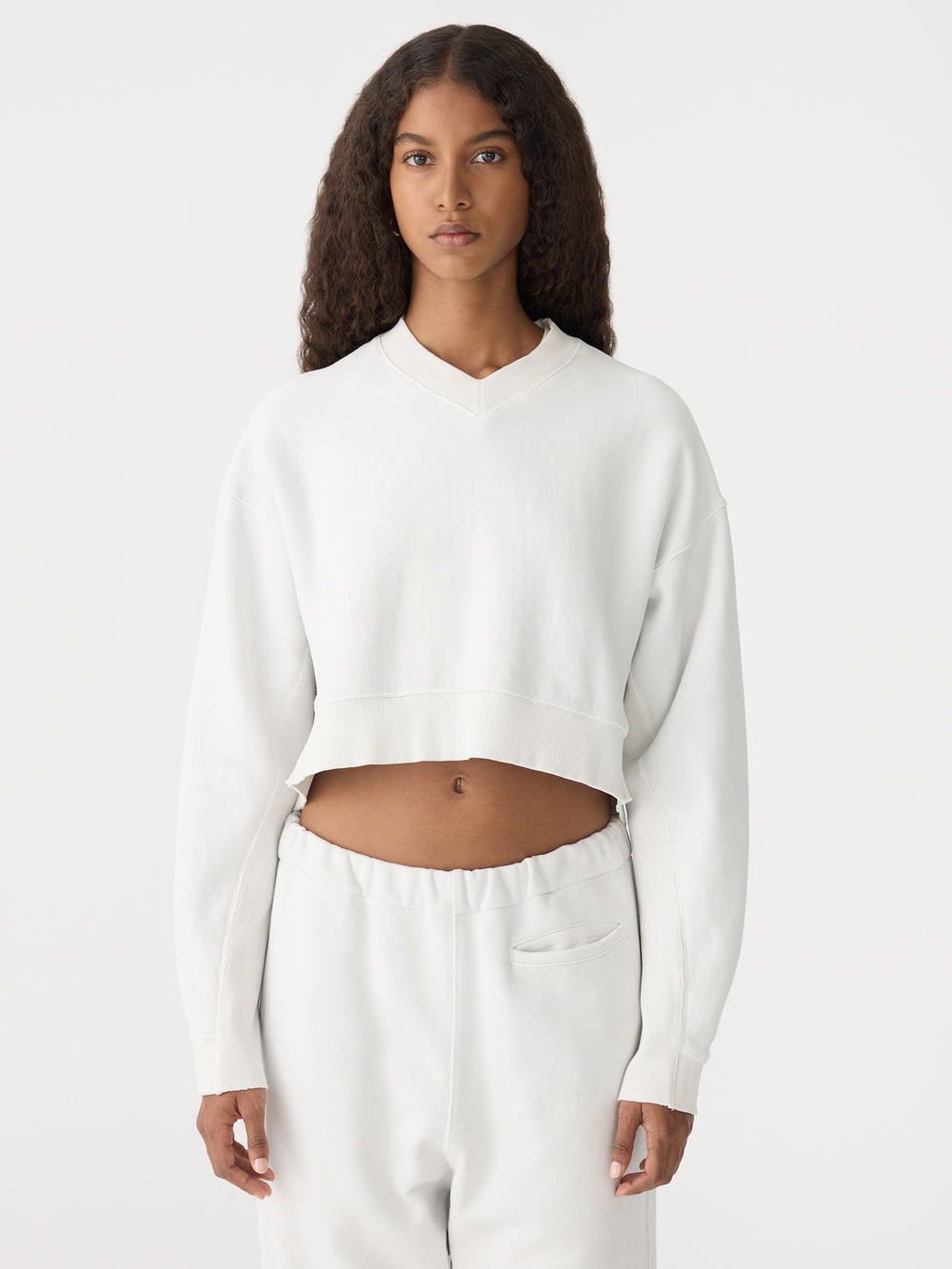 Boxy Cropped V Neck Sweat Antique White