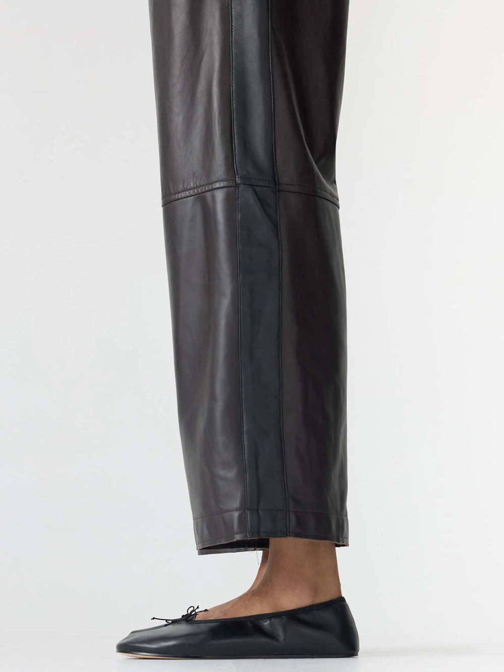 Leather Pull On Wide Leg Pant Carob w/ Black Stripe