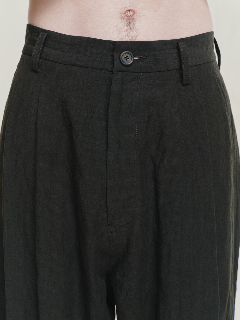 Pleated Puppytooth Tapered Trousers