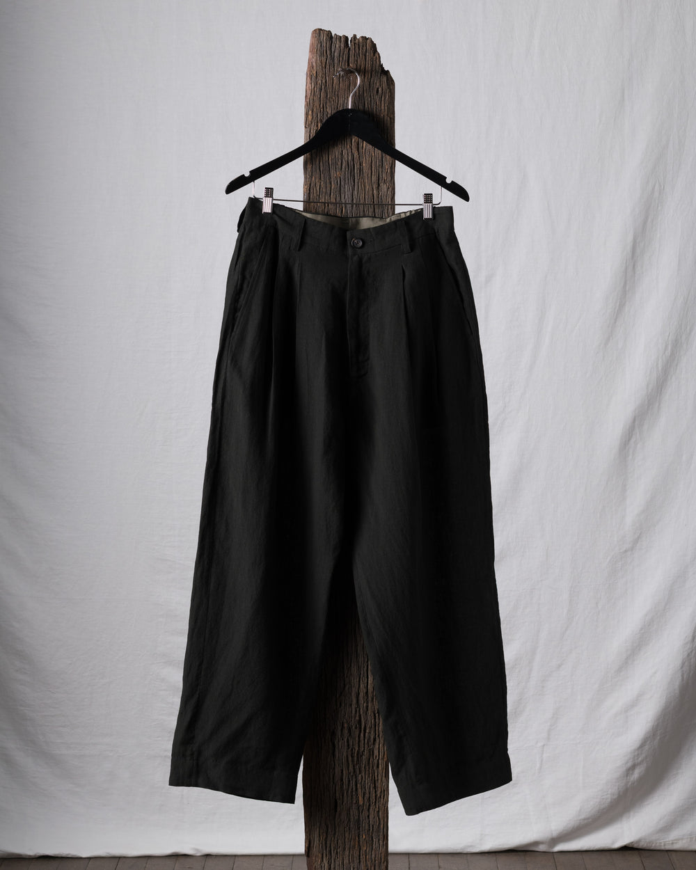 Pleated Puppytooth Tapered Trousers