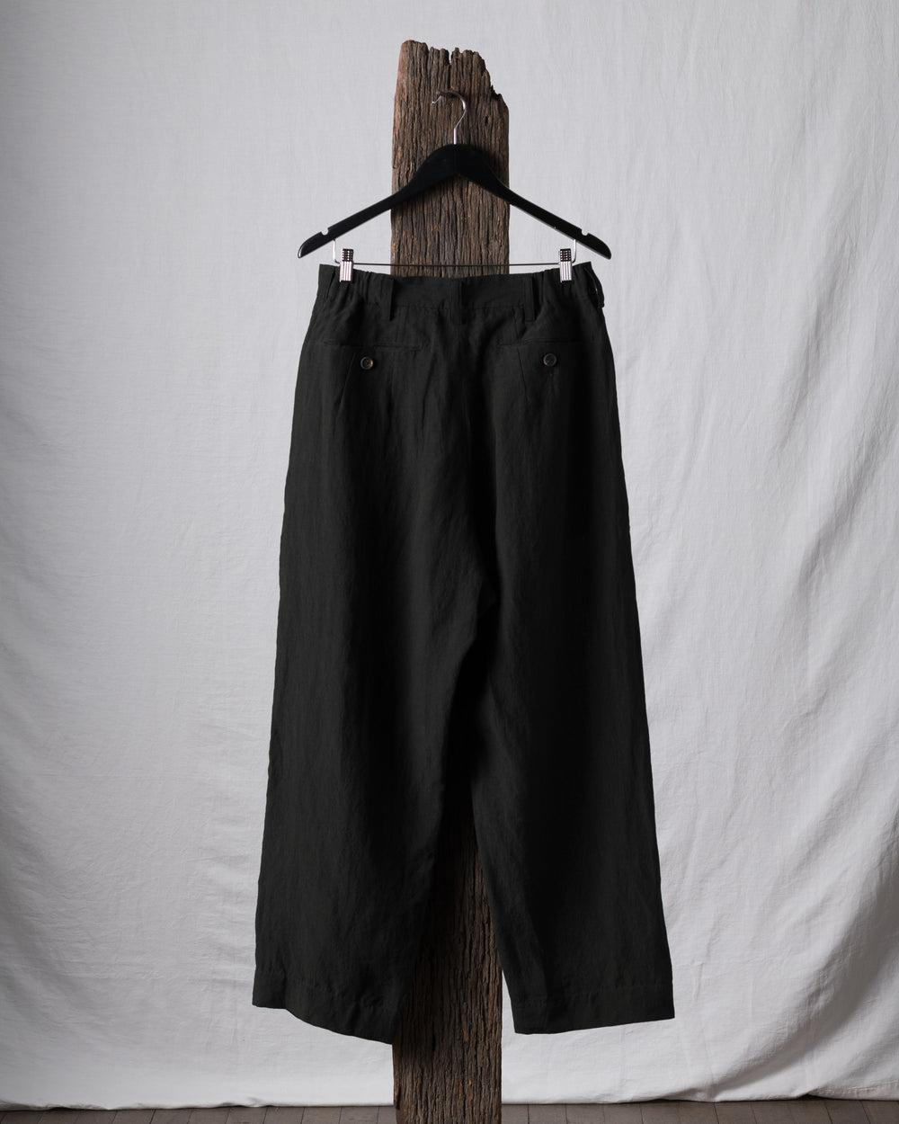 Pleated Puppytooth Tapered Trousers
