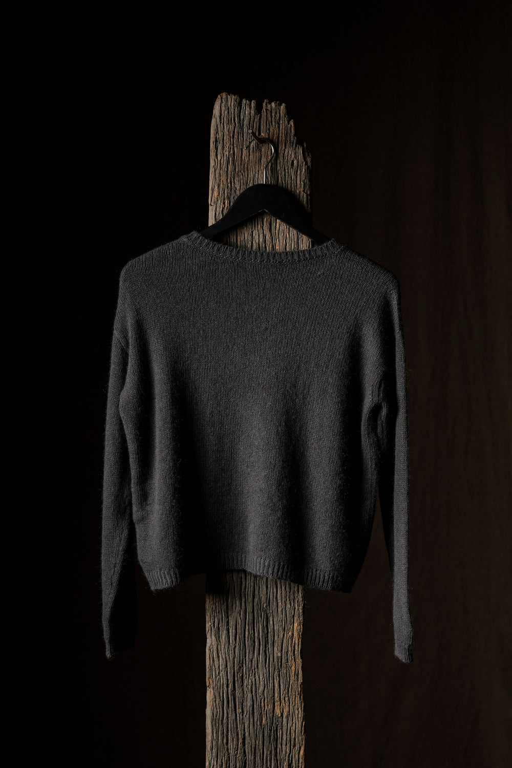 V-Neck Knit Sweater Cashmere Mole