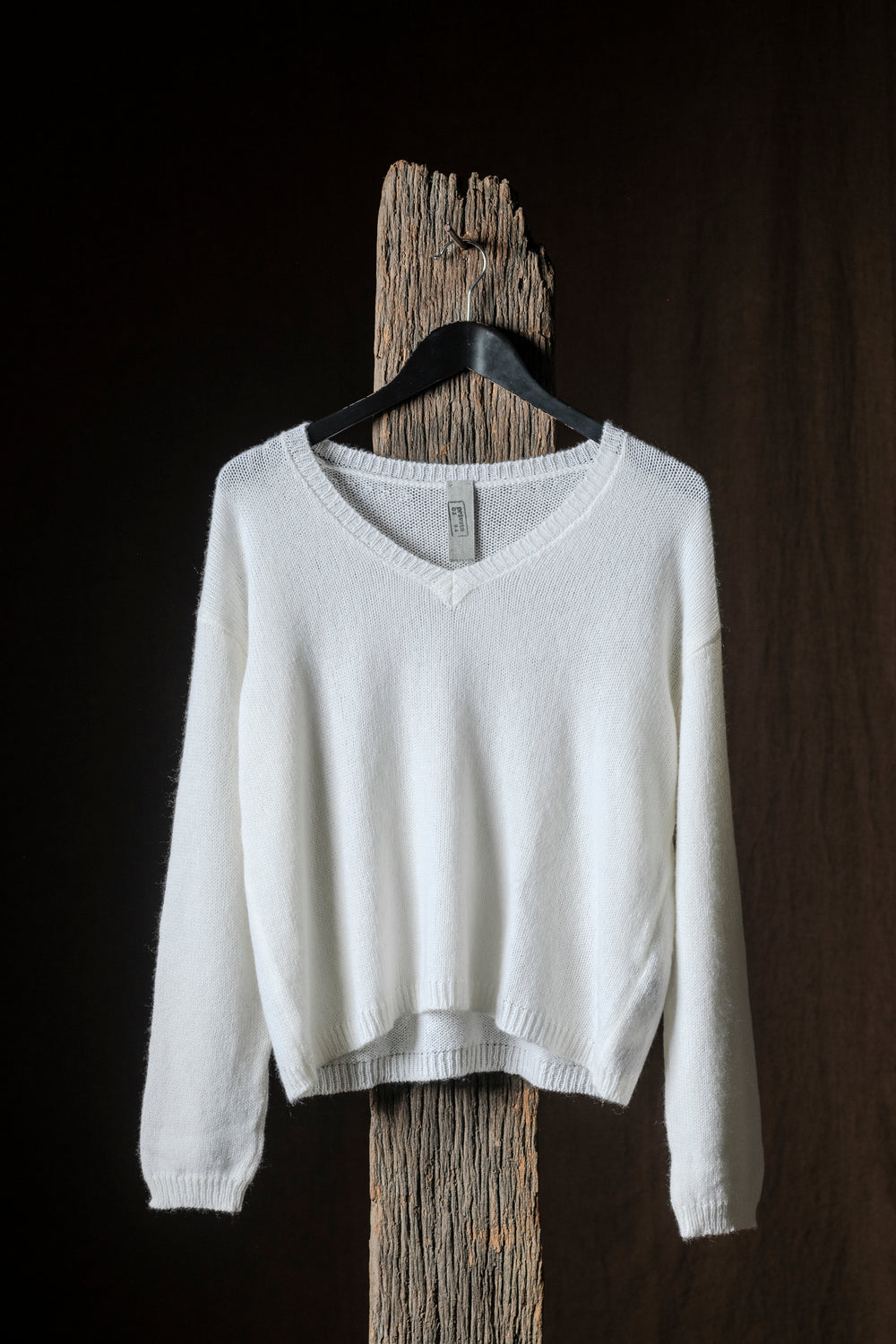 V-Neck Knit Sweater Cashmere White