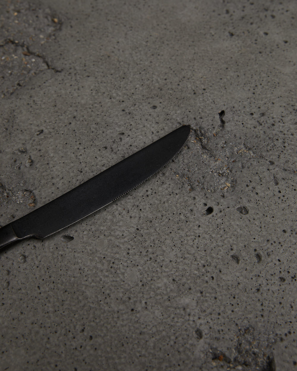 Pure Cutlery Table Knife in Stonewashed Black