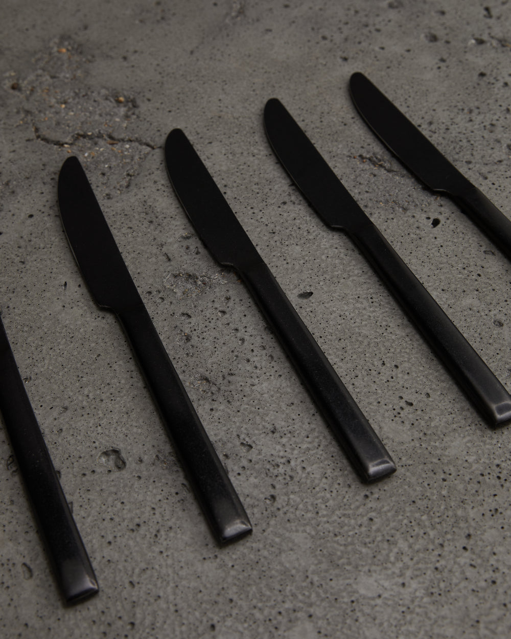 Pure Cutlery Table Knife in Stonewashed Black