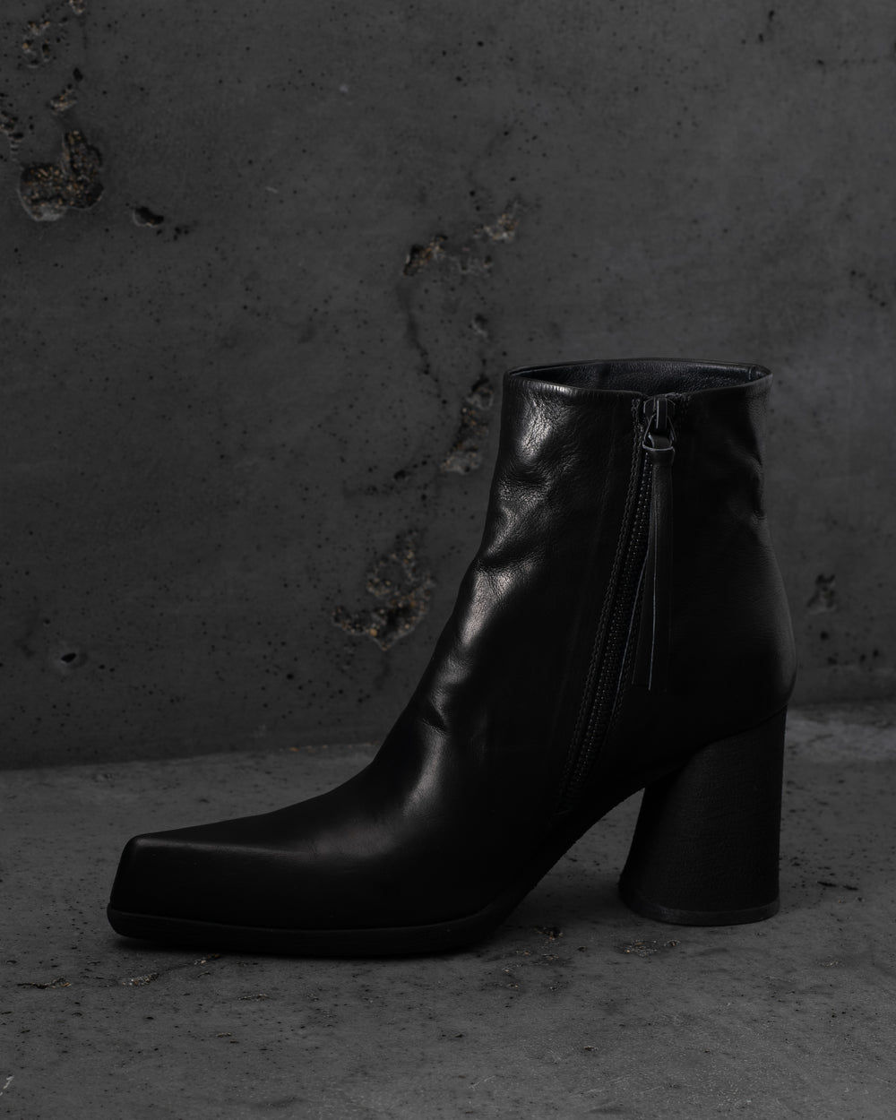 Bella Figura Calf Soft Matte Black