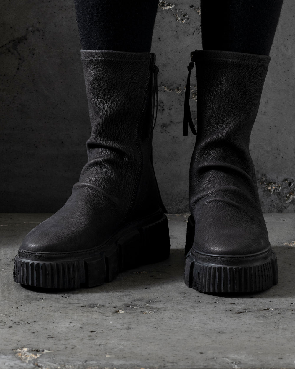 Womens Side Zip Boots Stretch Calf Black