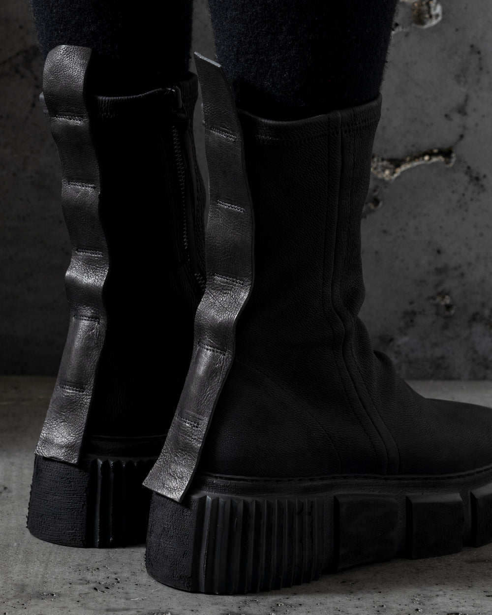 Womens Side Zip Boots Stretch Calf Black