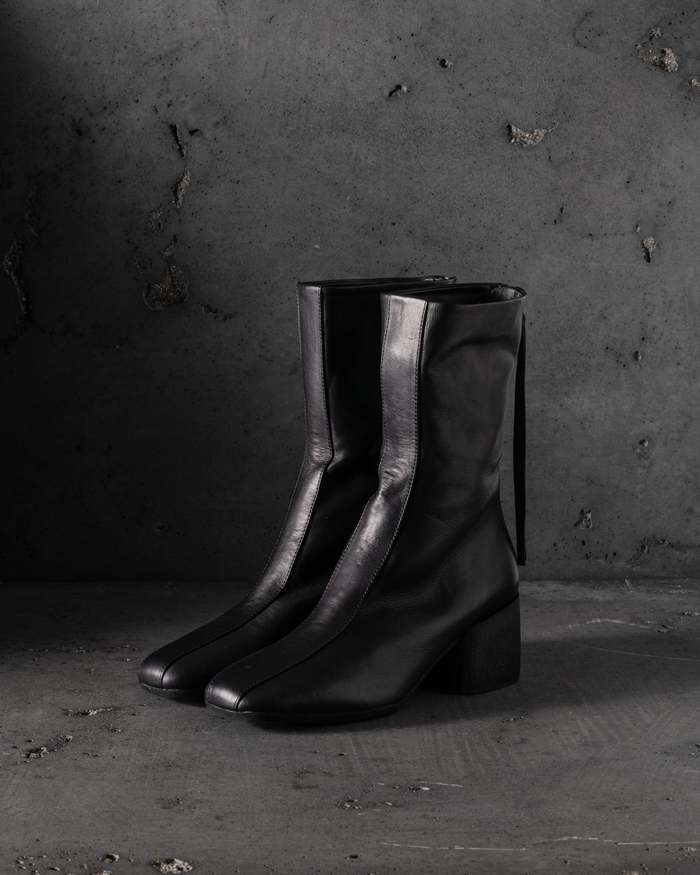 Womens No Drama Boots with Heels Calf Santiago Black