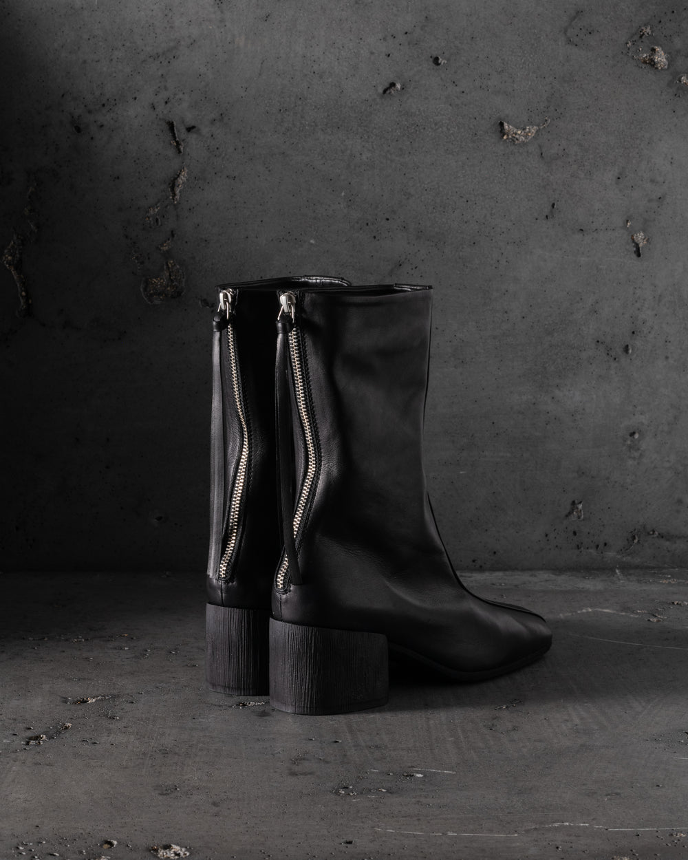 Womens No Drama Boots with Heels Calf Santiago Black