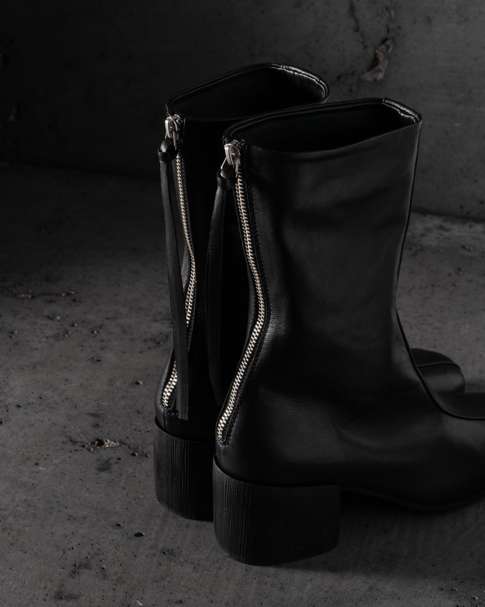 Womens No Drama Boots with Heels Calf Santiago Black