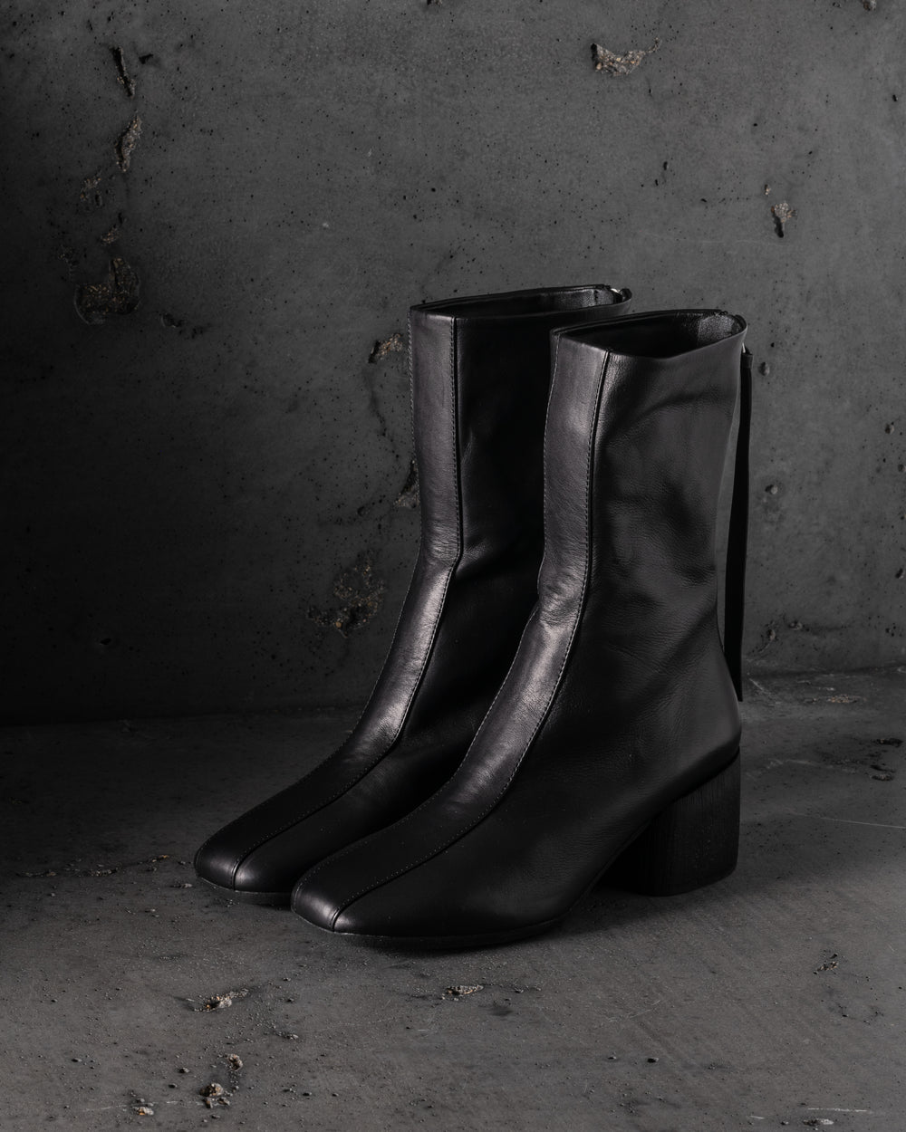 Womens No Drama Boots with Heels Calf Santiago Black