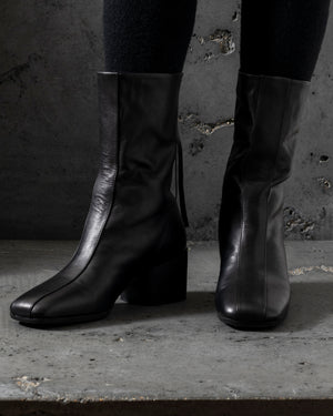 Womens No Drama Boots with Heels Calf Santiago Black