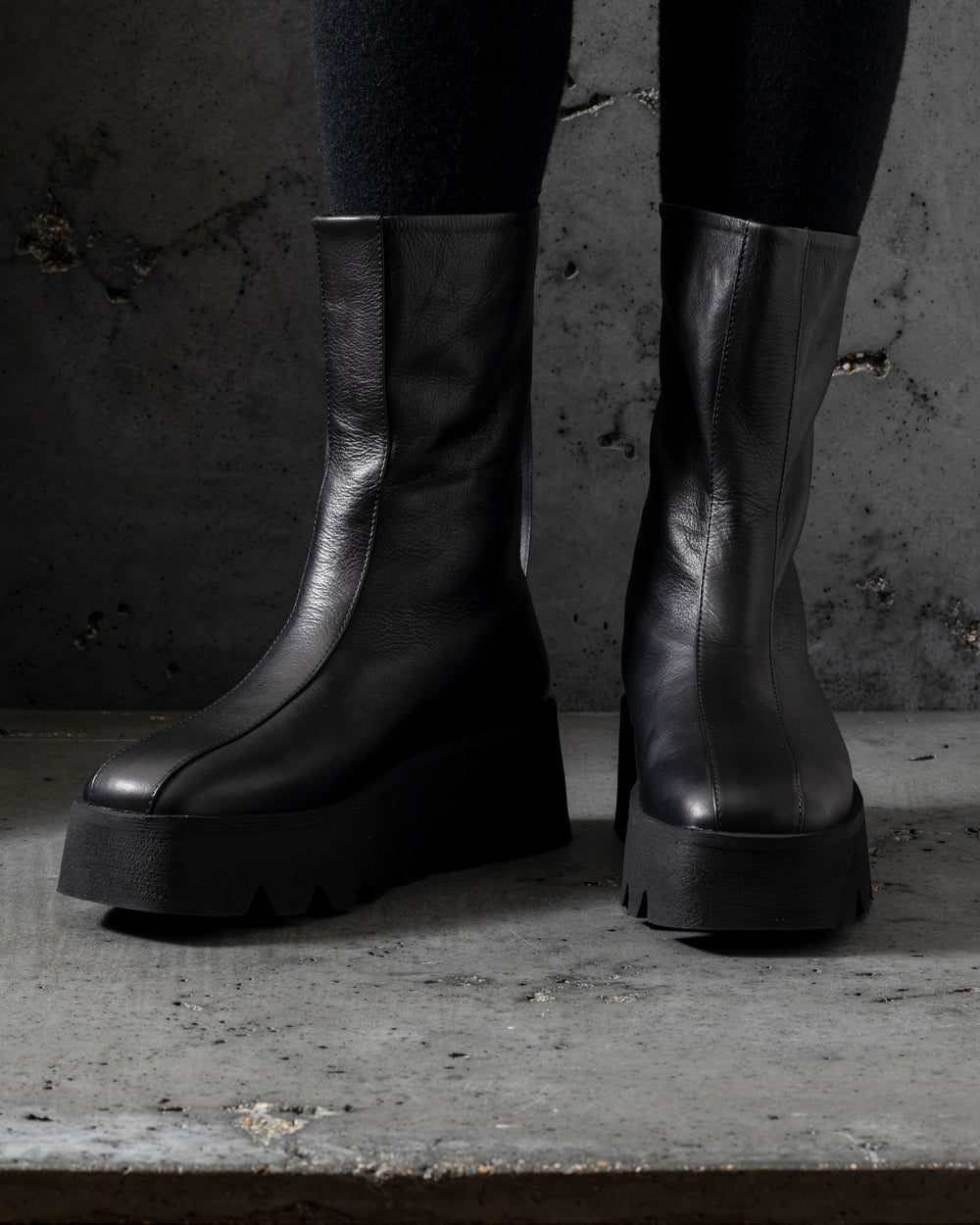 Womens No Fear Boots Calf Santiago Black