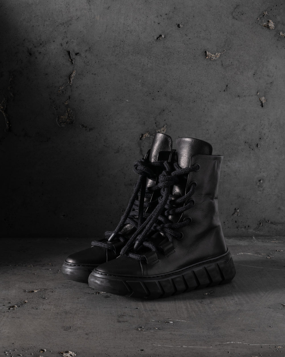 Womens Potential Calf Santiago Black