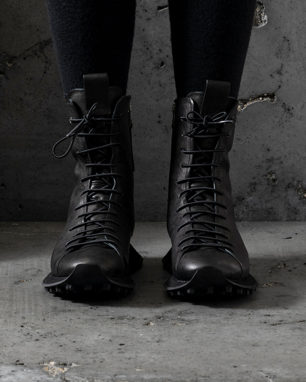 Womens Team Player Lace Up Sneakers Calf Matte Black