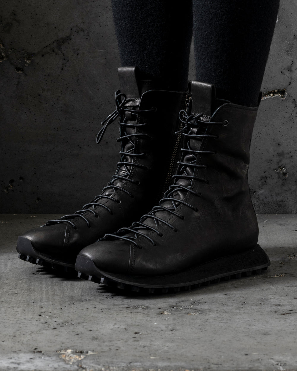 Womens Team Player Lace Up Sneakers Calf Matte Black