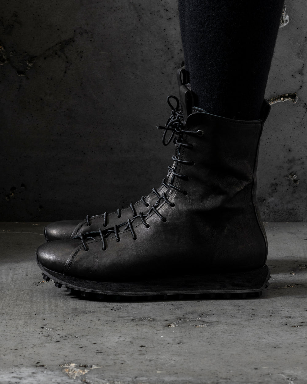 Womens Team Player Lace Up Sneakers Calf Matte Black