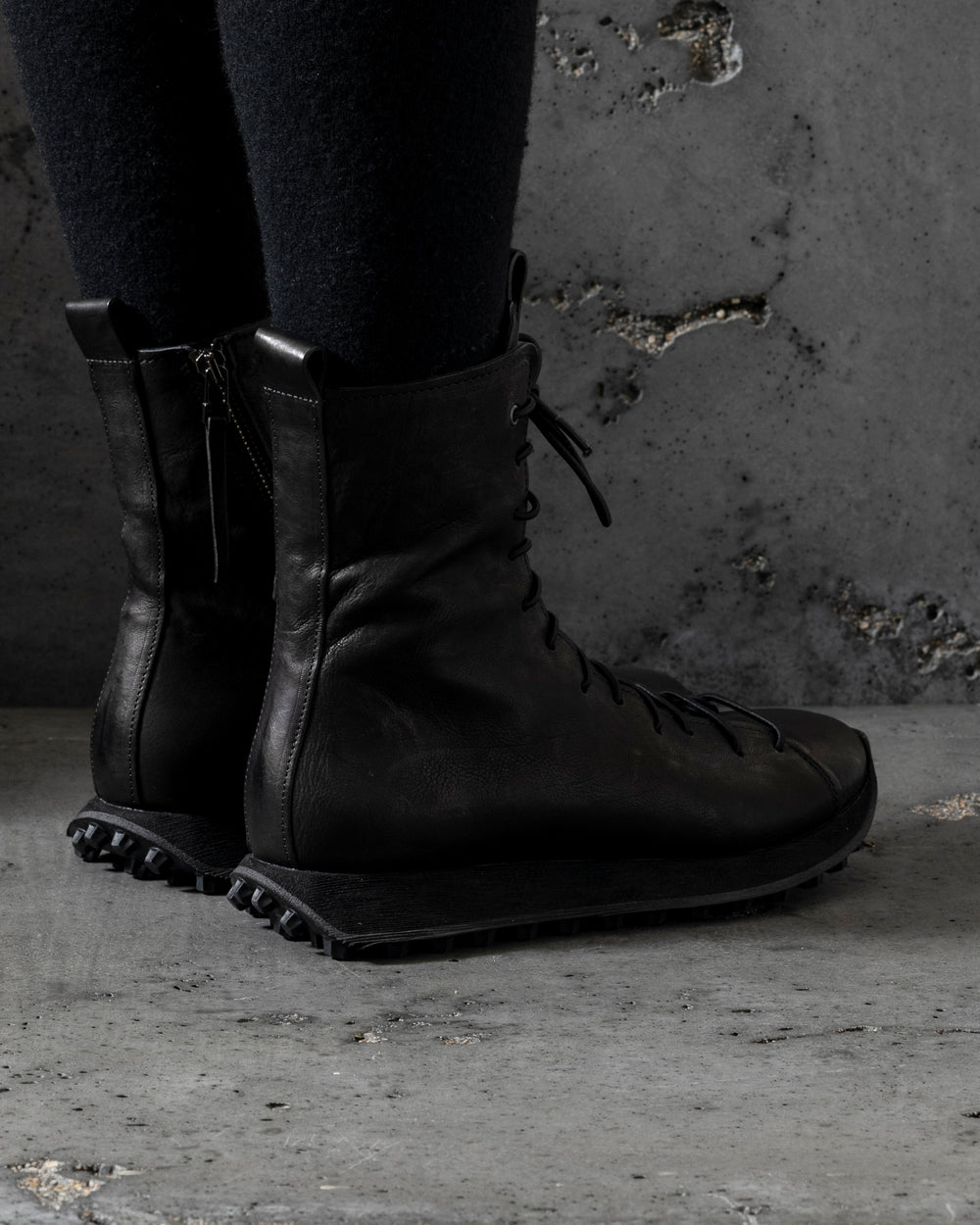 Womens Team Player Lace Up Sneakers Calf Matte Black