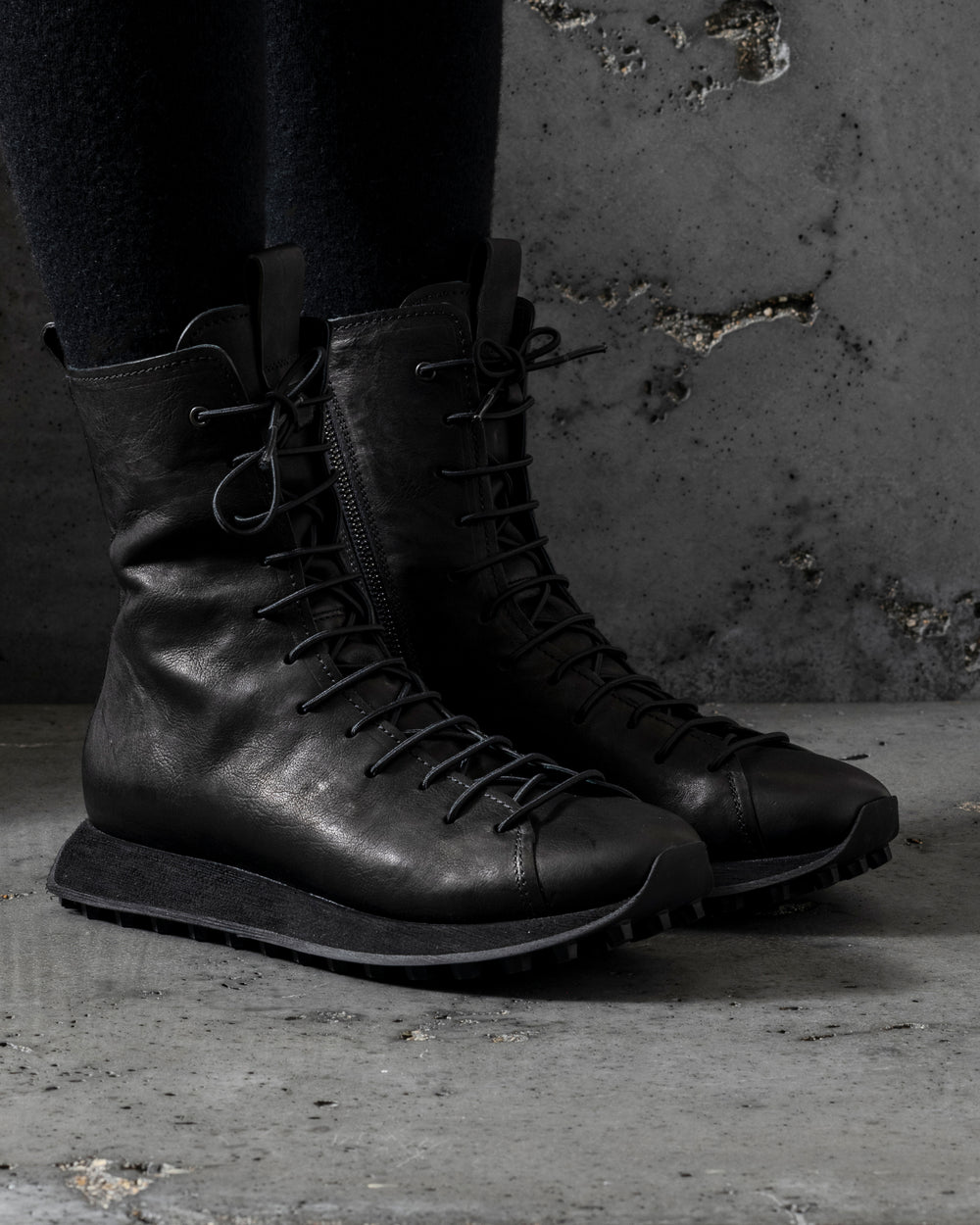 Womens Team Player Lace Up Sneakers Calf Matte Black