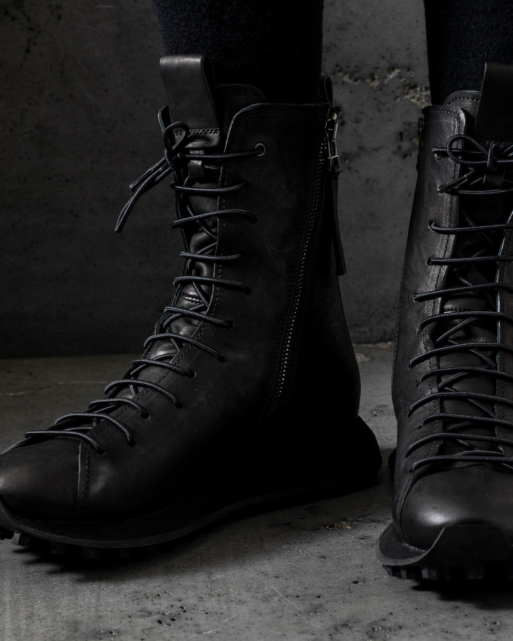 Womens Team Player Lace Up Sneakers Calf Matte Black