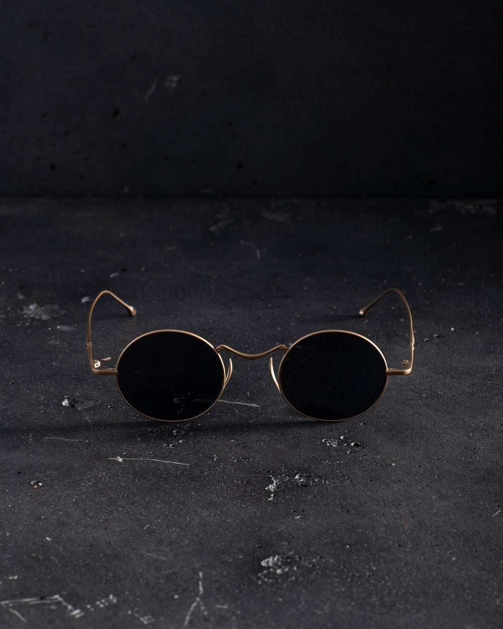 RG00UW14 - Antique Gold w/ Dk Grey Lens