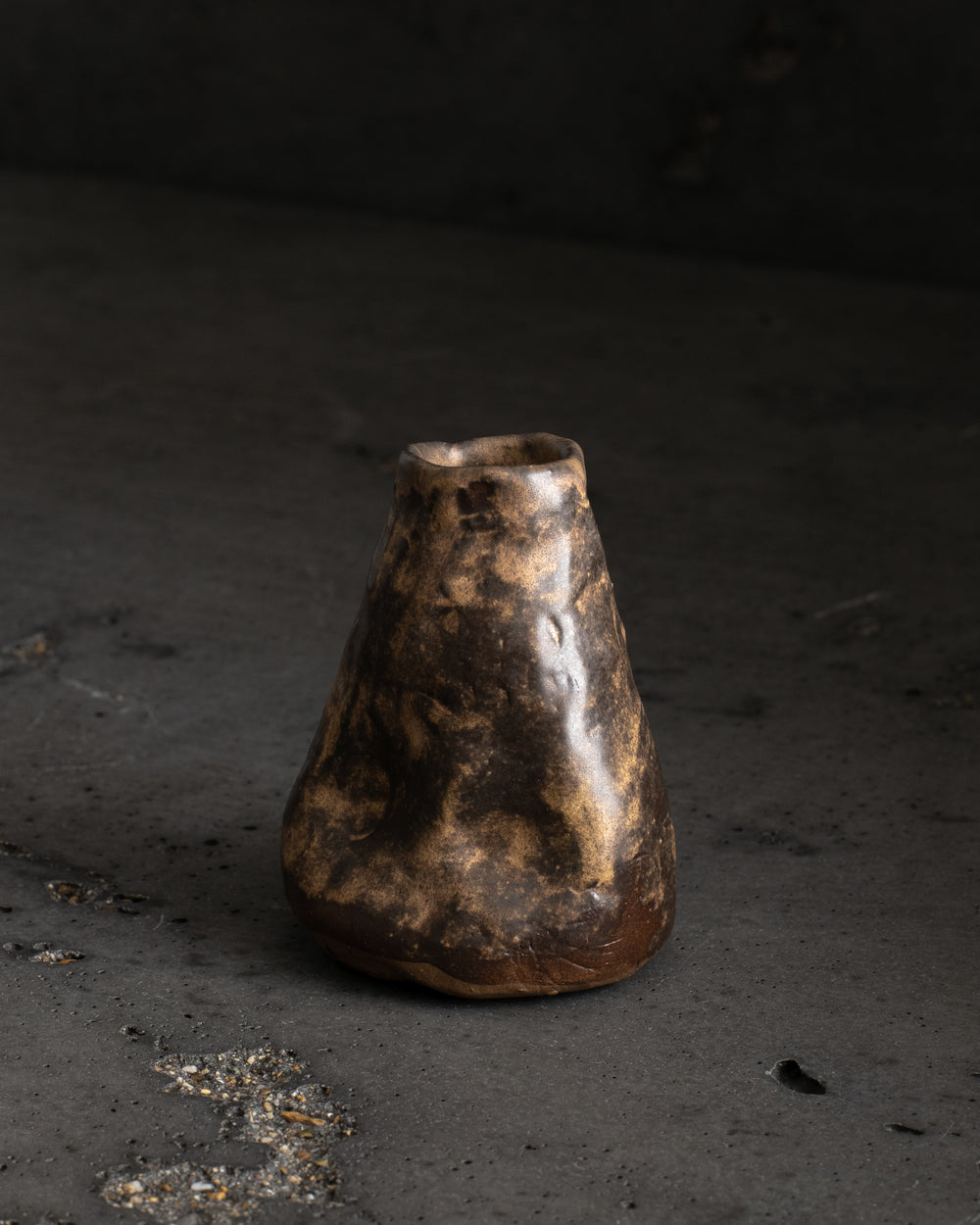 Grande Bud Vases Brown (One-off)