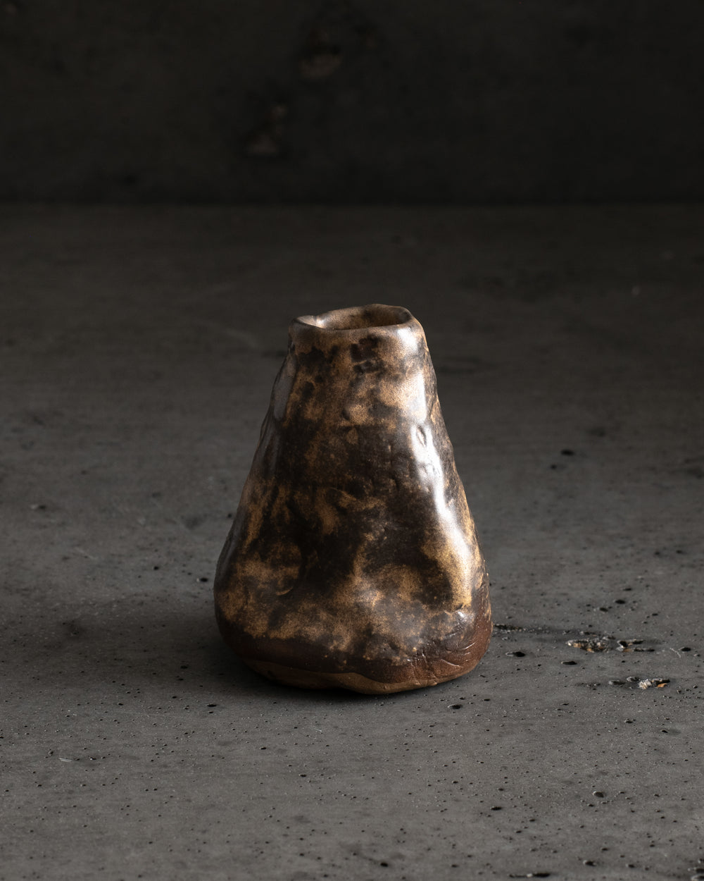 Grande Bud Vases Brown (One-off)