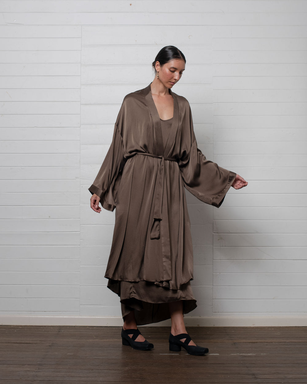 Stonewashed Stretch Satin Robe Hazelnut