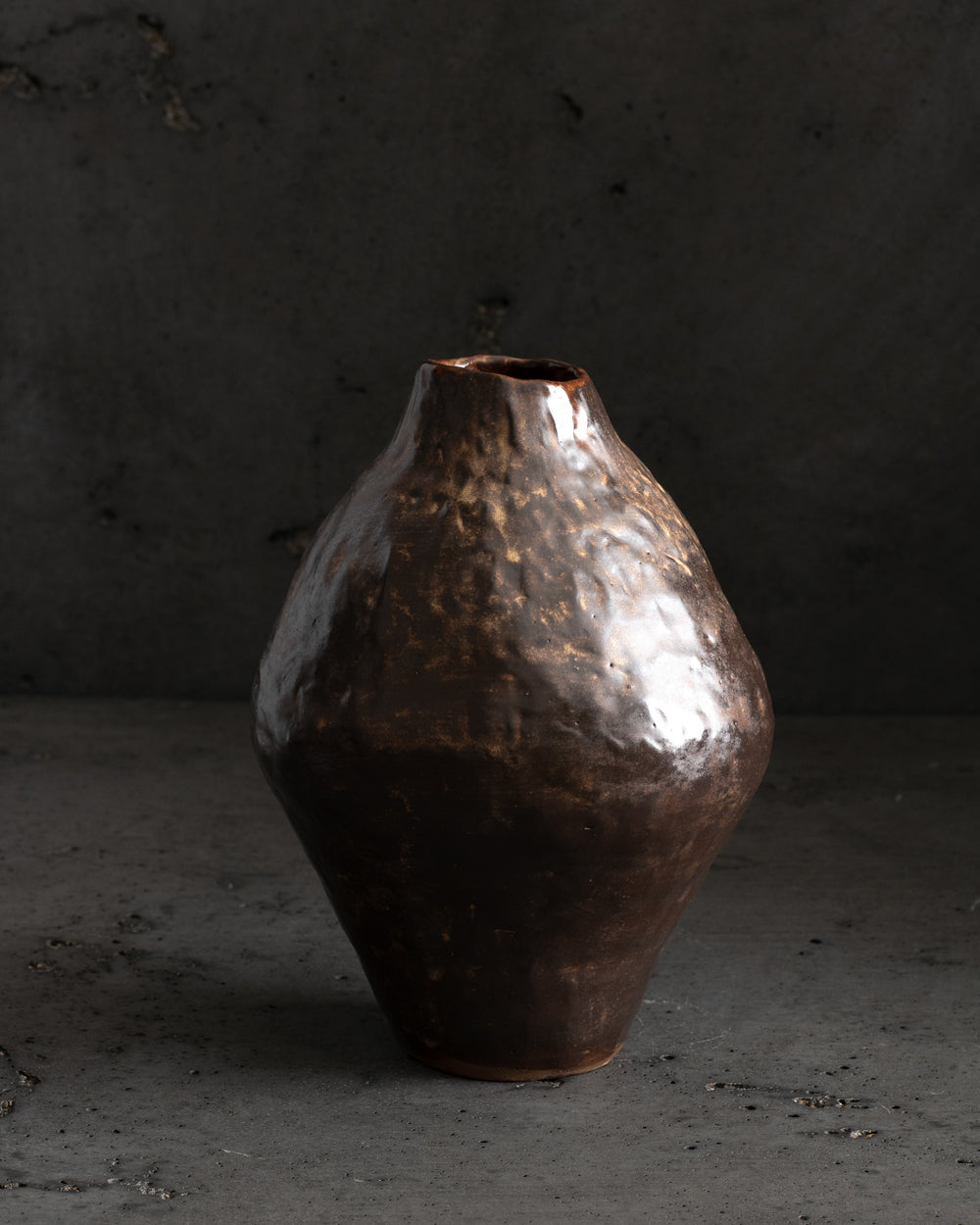 Terracotta Pot Brown II